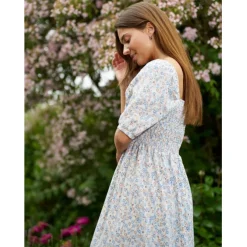 Liberté dame gro kjole 21268 - BLUE BROWN FLOWER