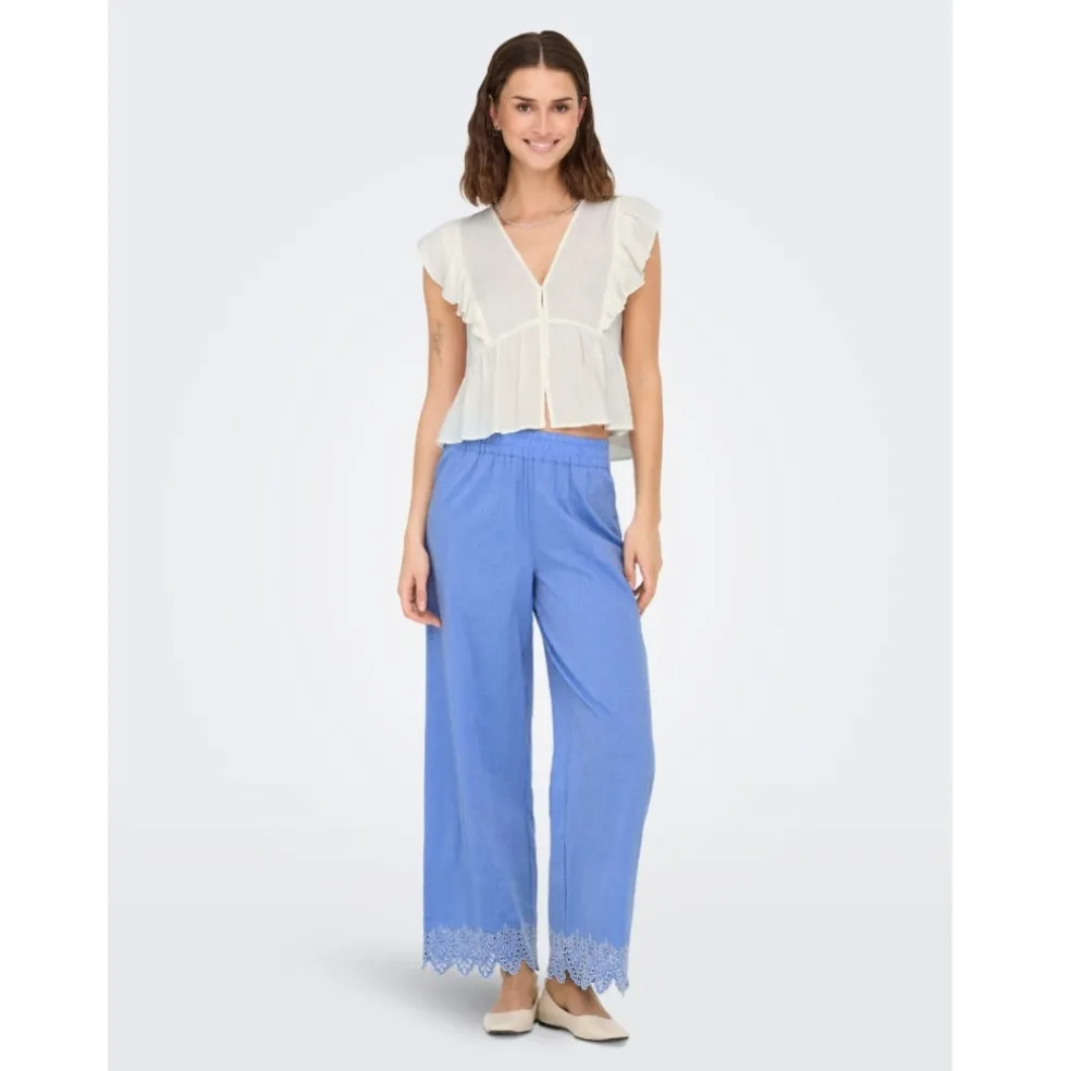 ONLY dame bukser ONLPAULA - Blue Bonnet BRIGHT WHITE EMB.