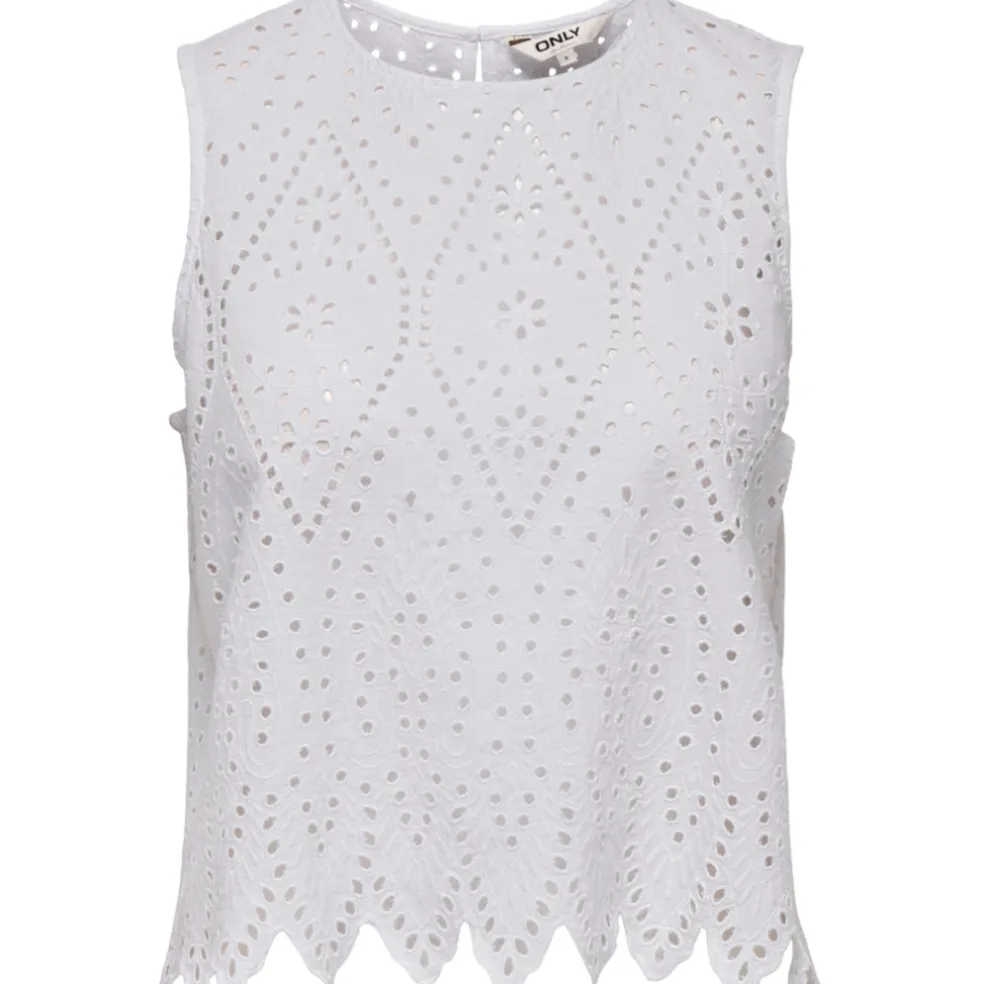ONLY dame top ONLTULUM - Bright White BRIGHT WHITE EMB.