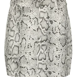 PIECES X DITTE ESTRUP X CILLE FJORD PCJESSICA SHORT SKIRT - Bright White Snake Print