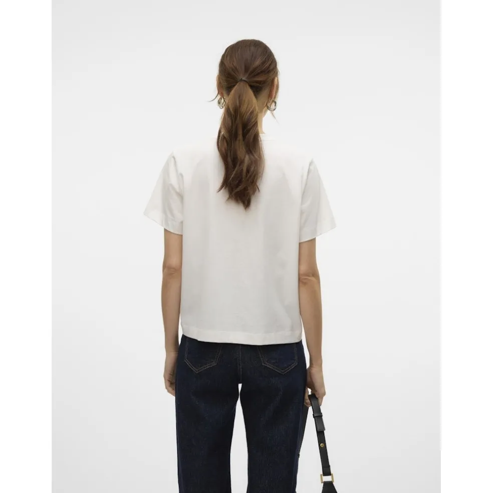 VERO MODA dame t-shirt VMSOLVEI - Snow White Print STRAWBERRYS